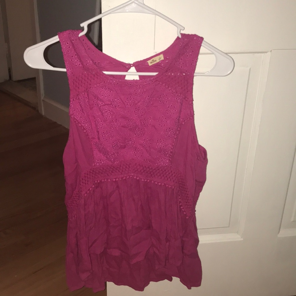 Hollister Tank